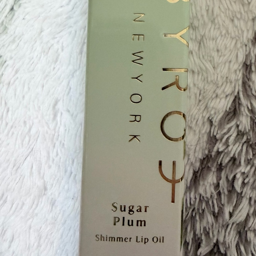 ROE Sugar Plum Lip Gloss